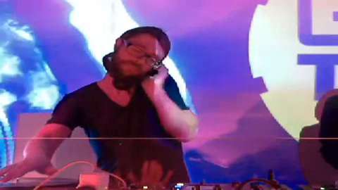 DJ ANTON KUBIKOV  REDBAR LIVE.mp4