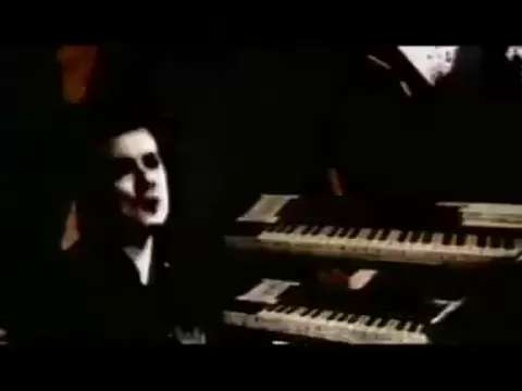 The Prodigy - Spitfire.flv