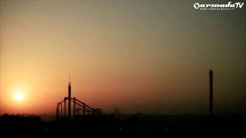 Aly  Fila vs Jwaydan - Coming Home (Official Music Video).MP4