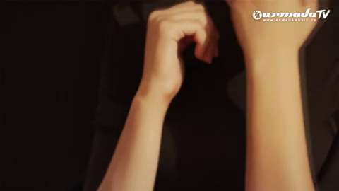 Snatt & Vix feat Alexandra Badoi - Cold Shower (Zetandel chill out mix) [Official music video].mp4