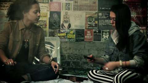 Nãnci and Phoebe - Notorious ft. Congo Natty.mp4