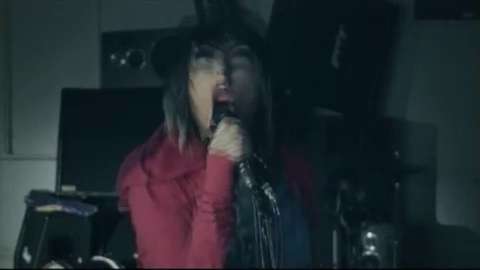 Bodyrox feat. Luciana - Yeah Yeah [Explicit Version].mp4