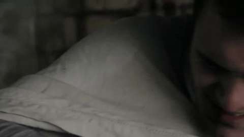 Sub Zero & Supreme Being feat Grimm - Why Can't You See.mp4